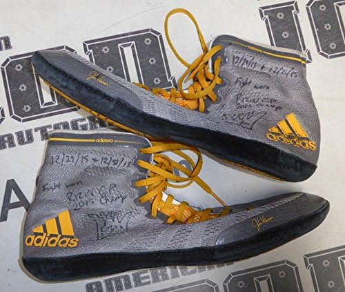 Крал М Лавал Подписа Договор за битка Rizin FF 2015 GP, Като се Използват обувки PSA / DNA Bellator ММА - Употребявани стоки с автографи